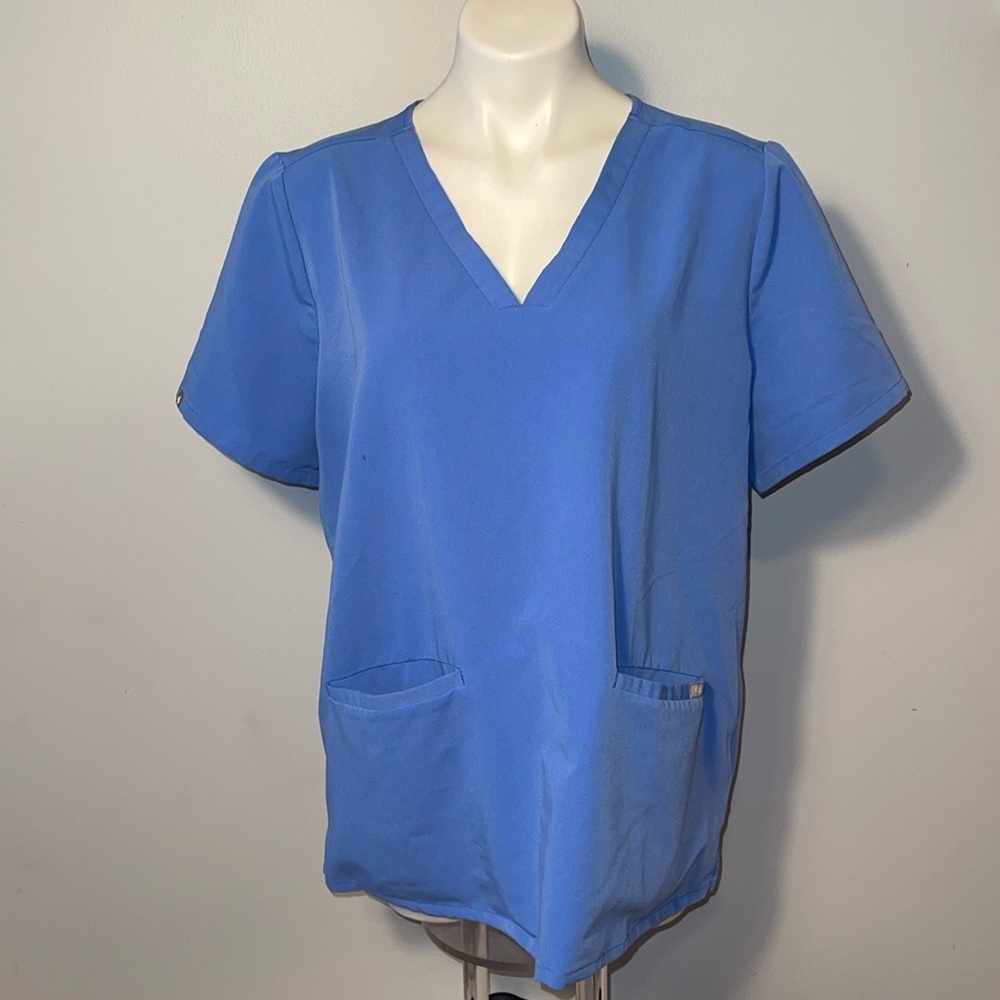 Figs Technical Collection ladies XL Light blue scrub top.